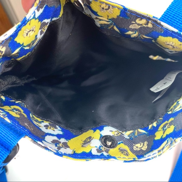 Kavu Keeper Crossbody Purse Floral Canvas Adjustable Blue Green White Hiking - Picture 4 of 8